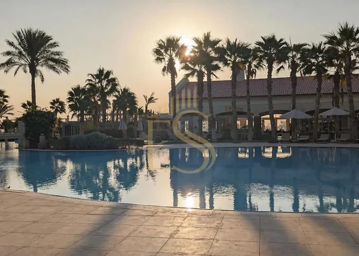 Elite Spaces - Veranda Oasis *